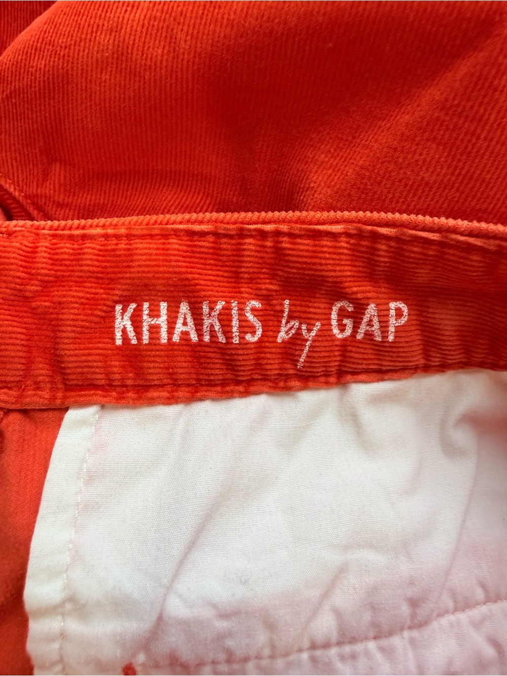 GAP  Bright Coral‎ Straight Leg corduroy Khakis 4 - Picture 2 of 10